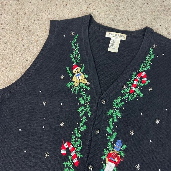 Vintage Victoria Jones Black Embroidered Christmas Sweater Vest Size 2X Women's - Picture 3 of 5